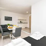 Apartamento And Adriatic