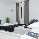And Adriatic Apartamento *