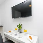 And Adriatic Apartamento