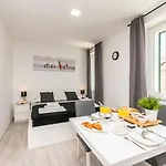 Apartamento And Adriatic