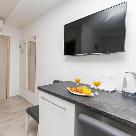Apartment And Adriatic