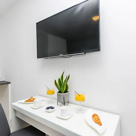 And Adriatic Apartment