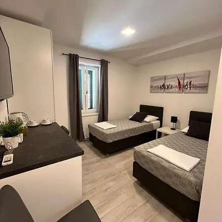And Adriatic Apartamento Šibenik