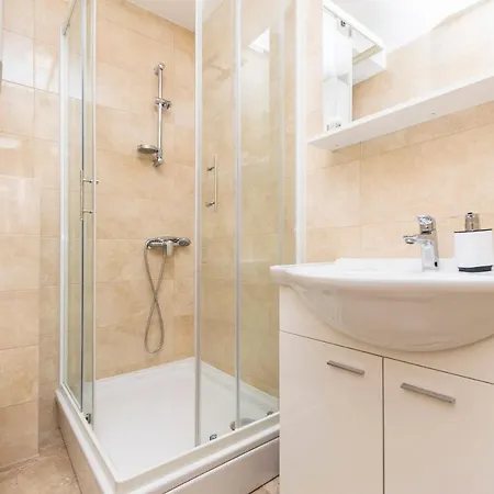 Apartament And Adriatic Szybenik