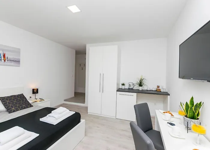 Lägenhet And Adriatic *